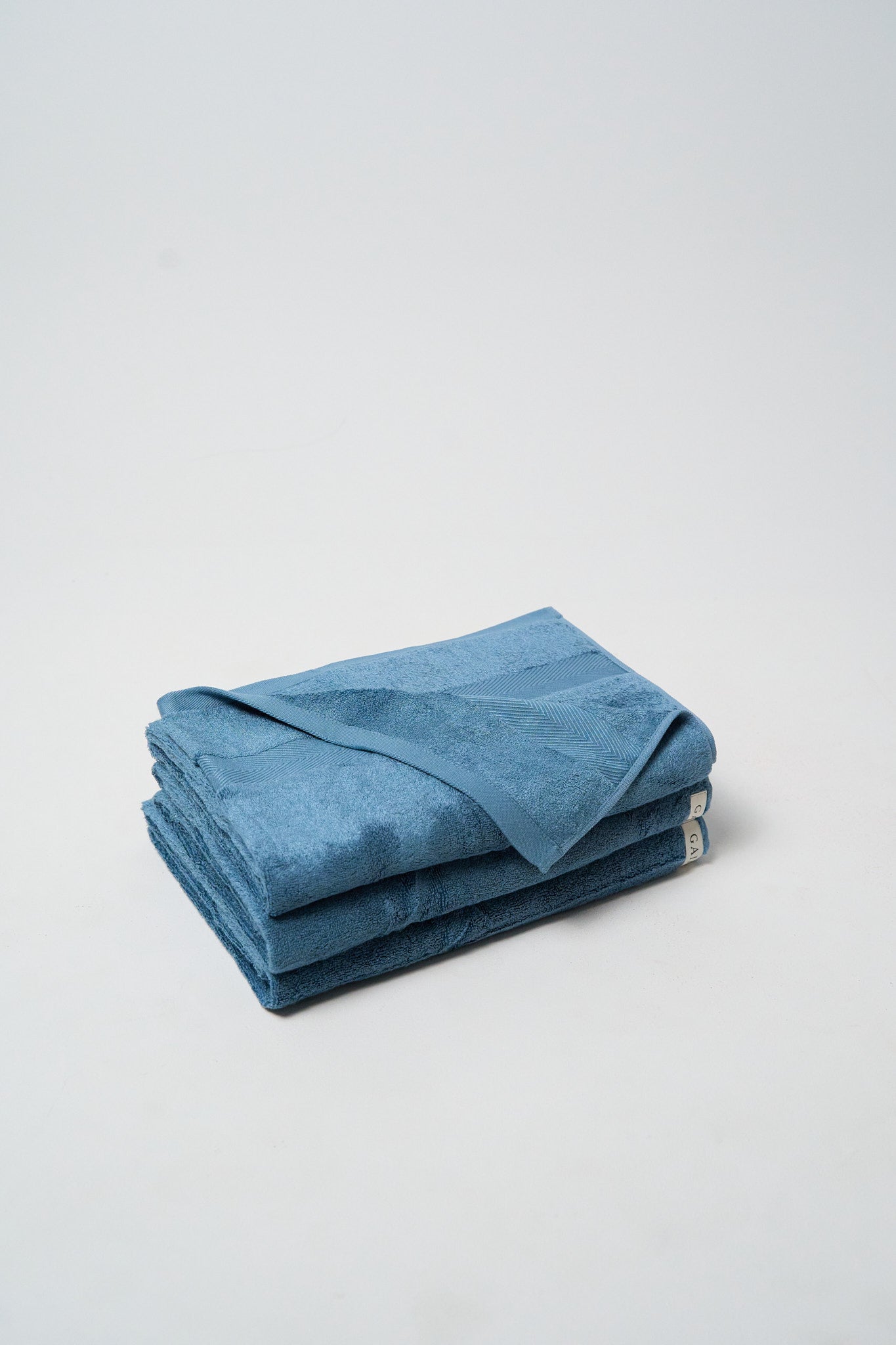 #color_petrol blue