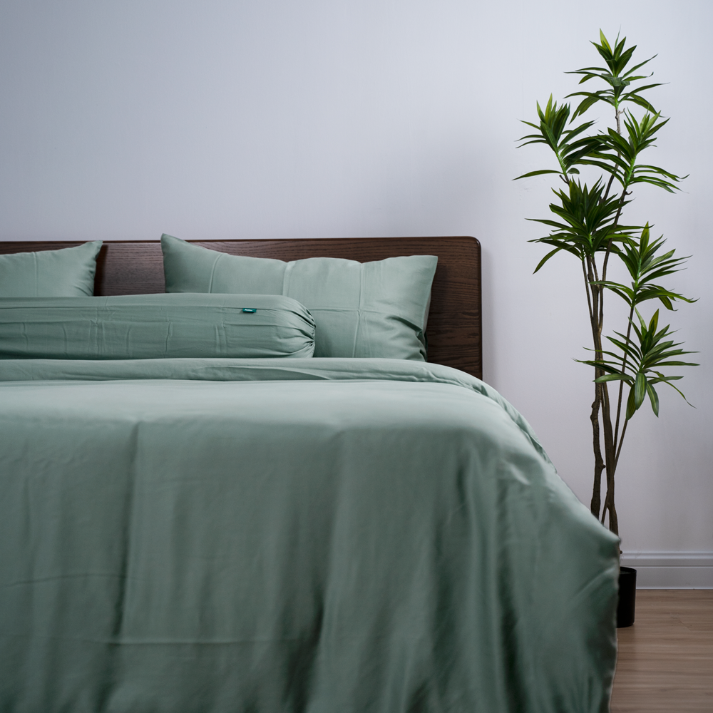 #Color_Forest Green