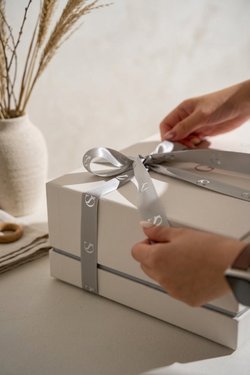 The White Gift Box