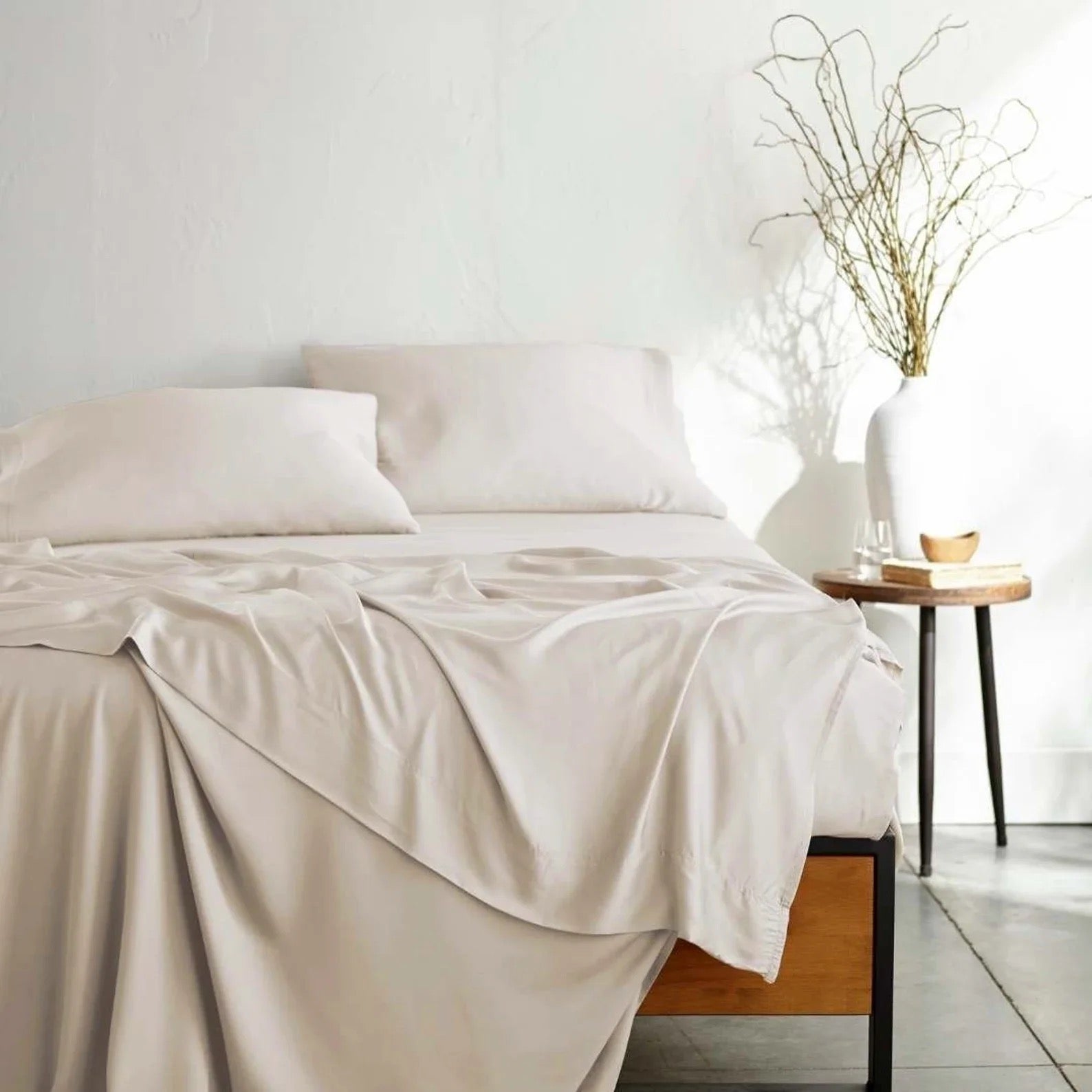 #Color_Beige
